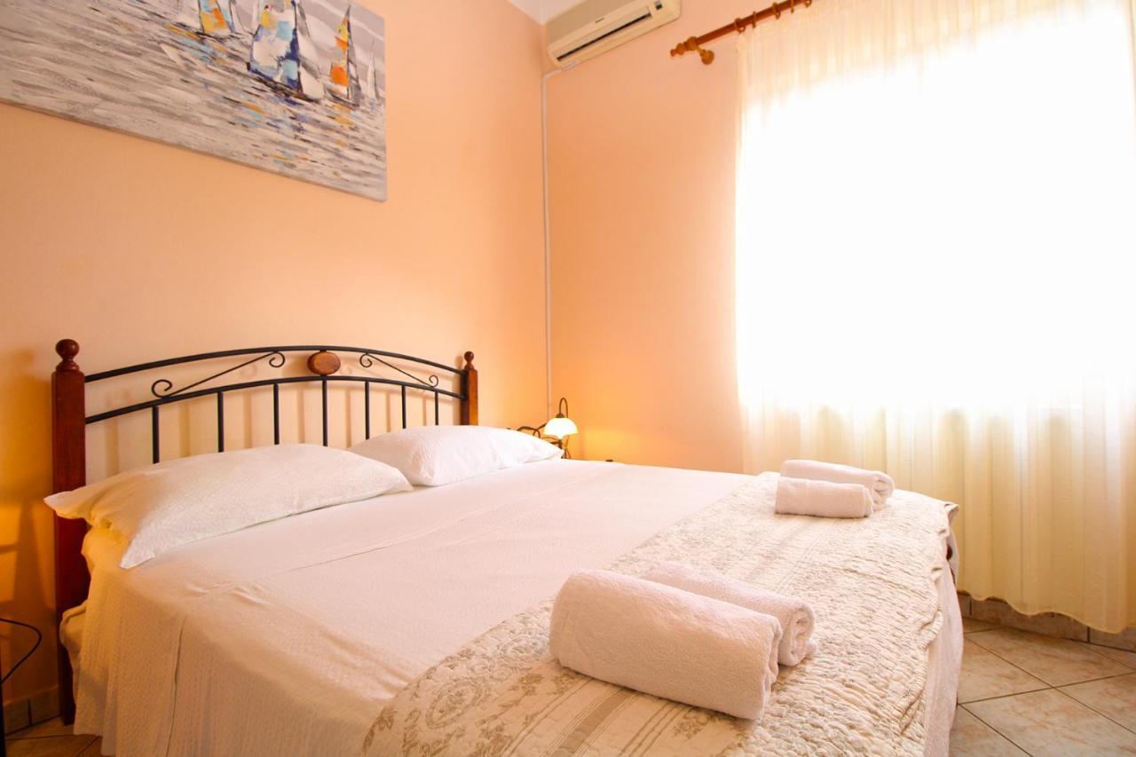 Apartment Mirela 2145 ฟาชานา ภายนอก รูปภาพ